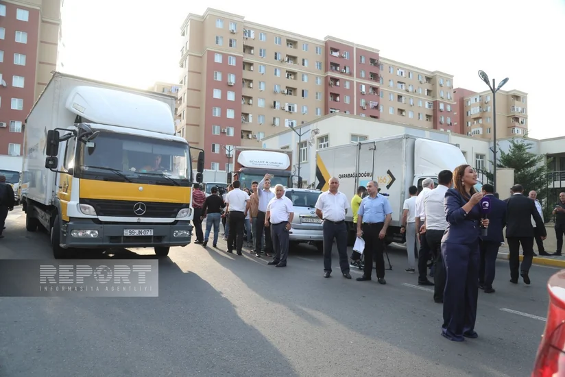 Daha bir neçə ailə Laçına yola salınıb