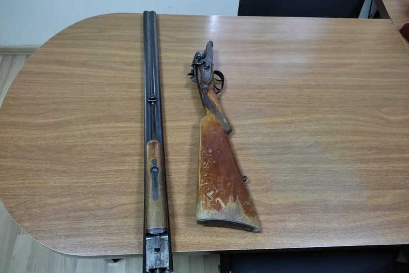 Saatlı sakini odlu silahı polisə təhvil verib