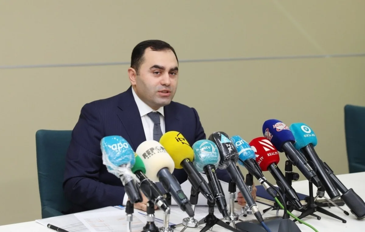 Tural Piriyev: “Bağlanmış bankların qeyri-qanuni qəbul etdiyi əmanətləri qaytarmağa çalışacağıq”