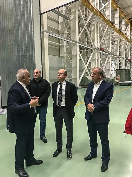 Energetika naziri bir sıra enerji obyektlərinə baş çəkib