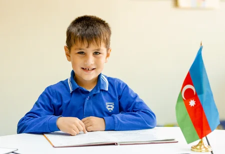 Şəhid ailələri və qazilərin təhsilinə 1 milyon manatdan çox vəsait xərclənib