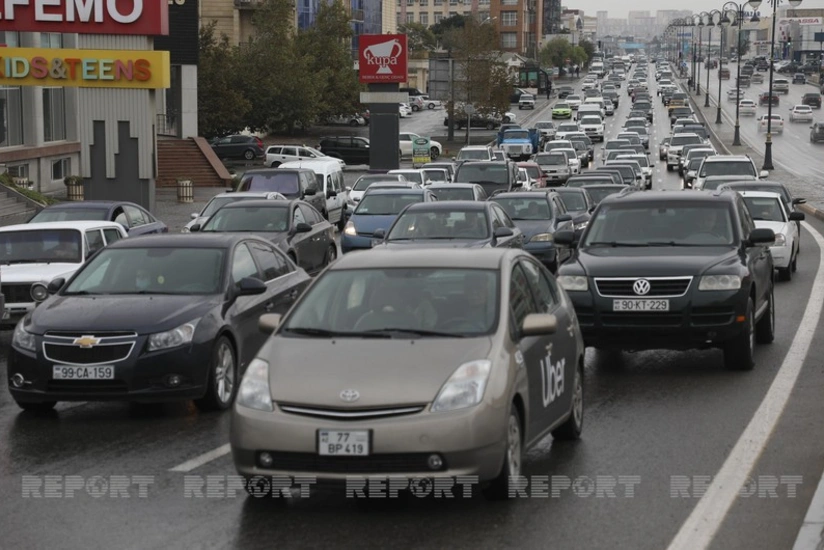 Bakıda sıxlıq müşahidə edilən yollar açıqlanıb