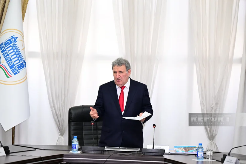 AMEA prezidenti: Elmi mükafatları ancaq inkişaf etmiş ölkələrin ala biləcəyinə dair mifi dağıtmalıyıq