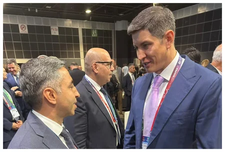 Представители Федерации плавания Азербайджана приняли участие в конгрессе в Сингапуре
