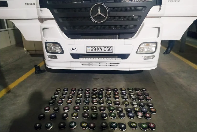 Gömrükçülər qəlyan üçün tütün məmulatları aşkarlayıb