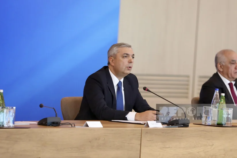 PA rəhbəri: “Son 20 ildə Azərbaycanda hərbi xərclər 15 dəfədən çox artıb”