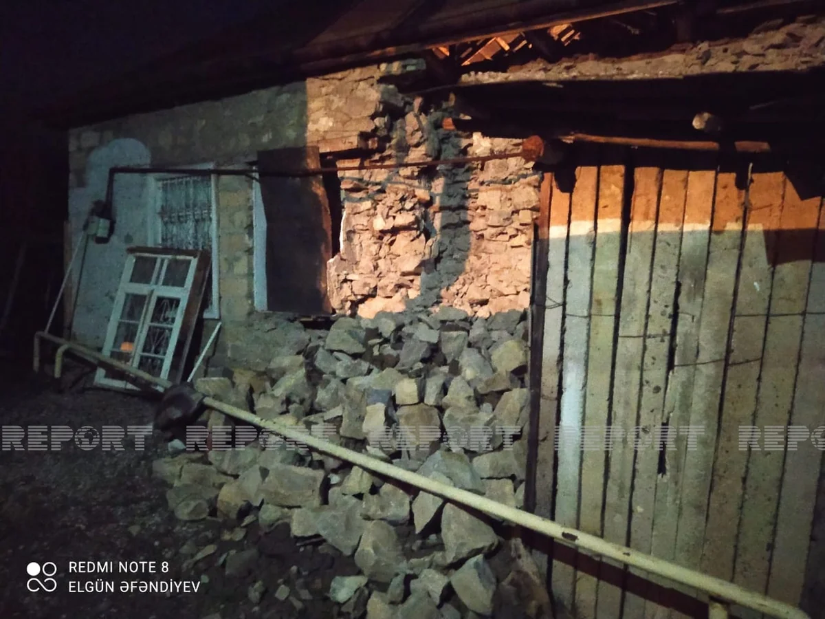 Zəlzələ Ağsuda dağıntılara səbəb olub