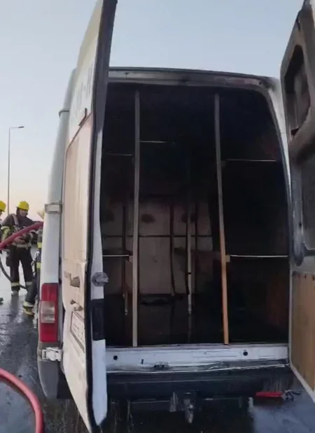 Kənar Dairəvi yolda yük avtomobili yanıb