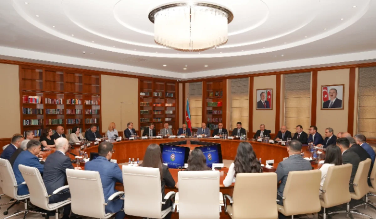 Maliyyə Nazirliyində dövlət qulluğuna yeni qəbul edilən əməkdaşlar and içib