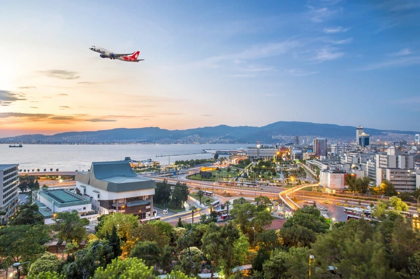 “Buta Airways” İzmirə reyslərin sayını artırır 