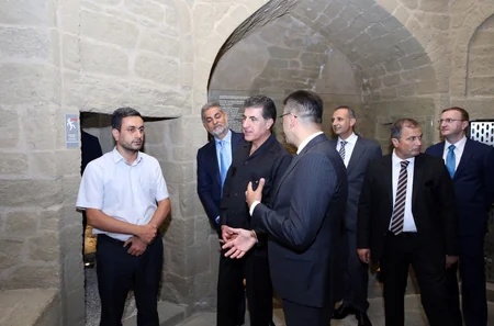 İraq Kürdüstan Regionunun başçısı İçərişəhərlə tanış olub