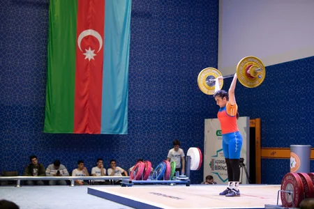Azərbaycan birinciliyində növbəti qaliblər müəyyənləşib