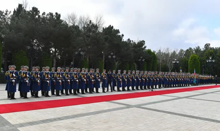 Birləşmiş Ərəb Əmirlikləri Prezidentinin rəsmi qarşılanma mərasimi olub
