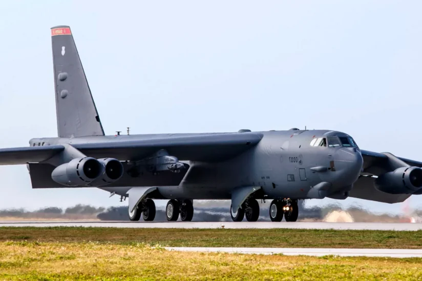 Pentaqon Əfqanıstana bombardmançı təyyarələr göndərdi