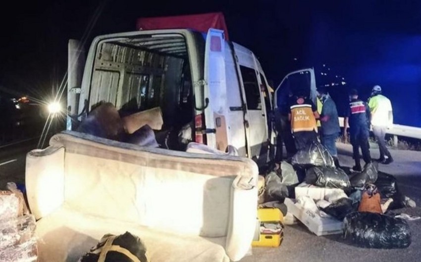 Türkiyədə yol qəzasında Gürcüstanın 7 vətəndaşı xəsarət alıb