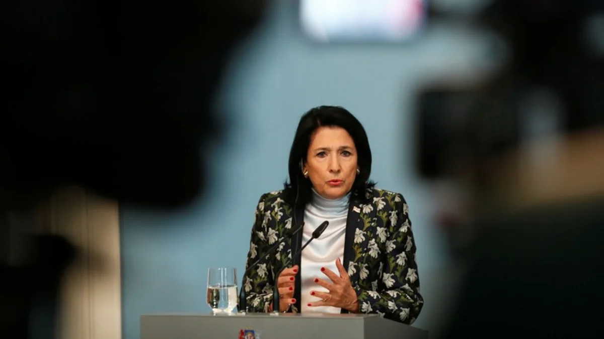 Gürcüstan prezidenti Rusiya ilə dialoq təşəbbüsü ilə çıxış edib