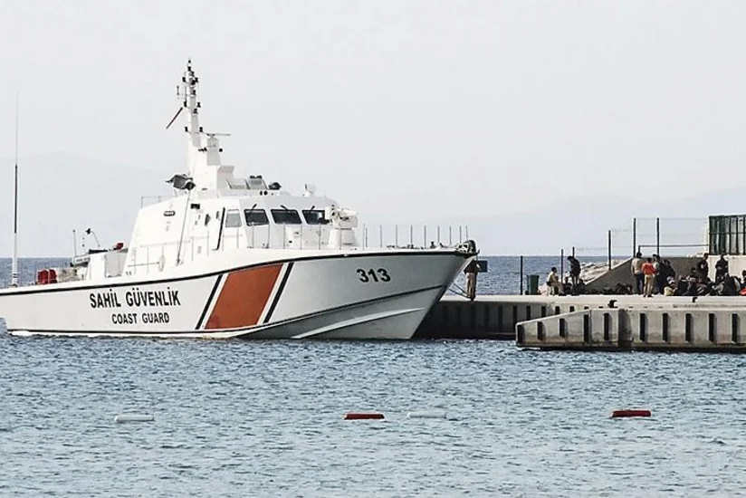 Suriyalı qaçqınları aparan gəmi batıb, 3 uşaq ölüb