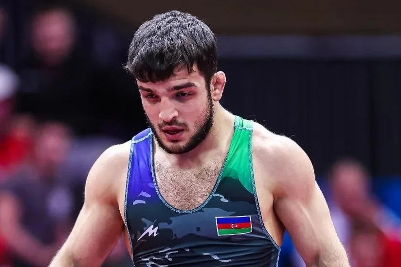 Ülvü gümüş medal qazandı, komanda çempion oldu