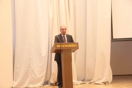 BSU-da “Hədəf Bakıdır. Hitler neft uğrunda döyüşü necə uduzdu” sənədli filminin nümayişi keçirilib