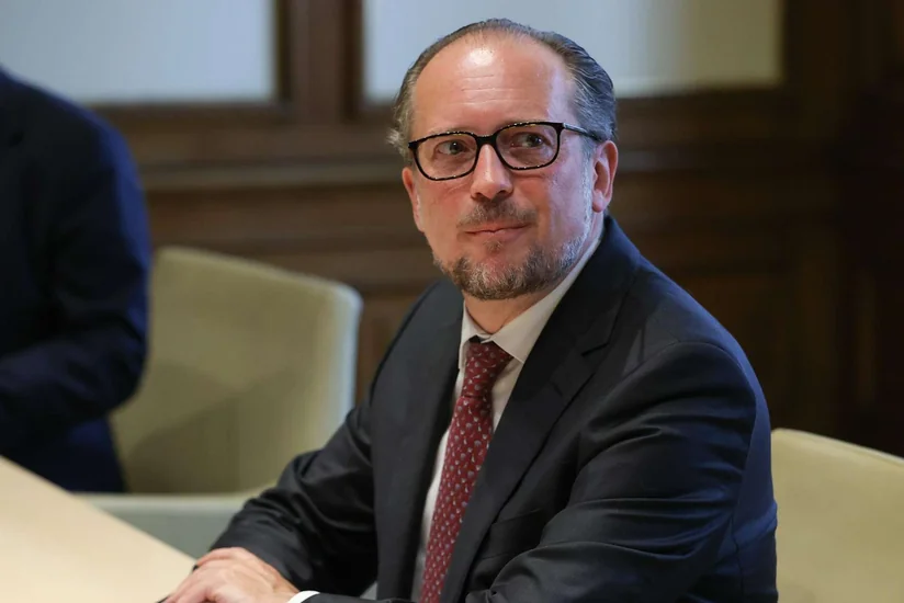 Глава МИД Австрии призвал привлечь страны БРИКС к переговорам по Украине