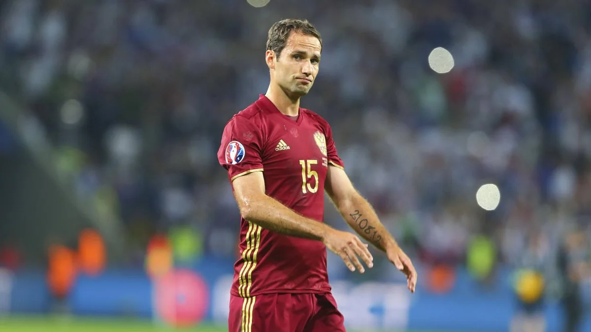 Rusiya millisinin sabiq futbolçusu hakimi döydü