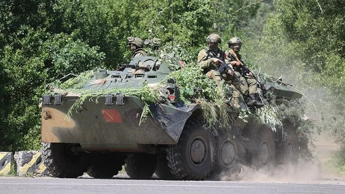 Lukashenko orders to withdraw troops from Belarus' southern border