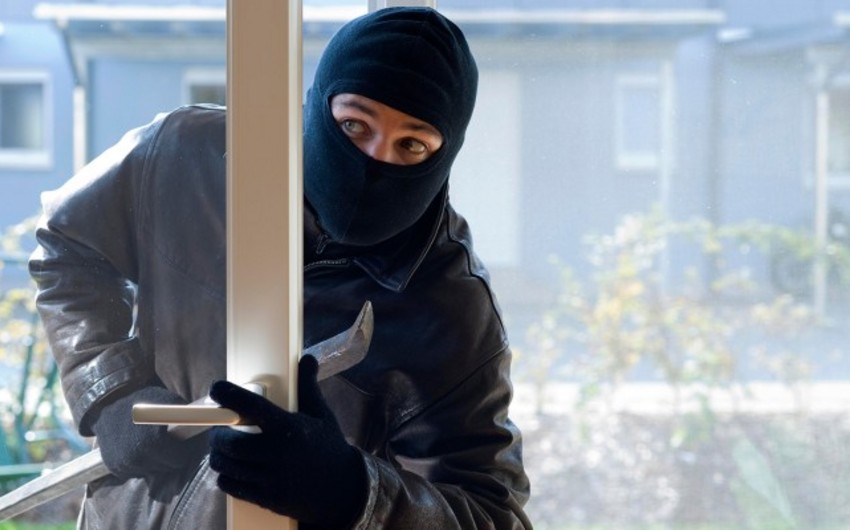 Biləsuvarda poçtdan seyfin oğurlanması ilə bağlı bəzi təfərrüatlar məlum olub - TƏFƏRRÜAT