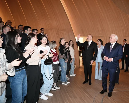Azərbaycan və Almaniya prezidentləri Heydər Əliyev Mərkəzində təşkil olunmuş konsertdə iştirak ediblər