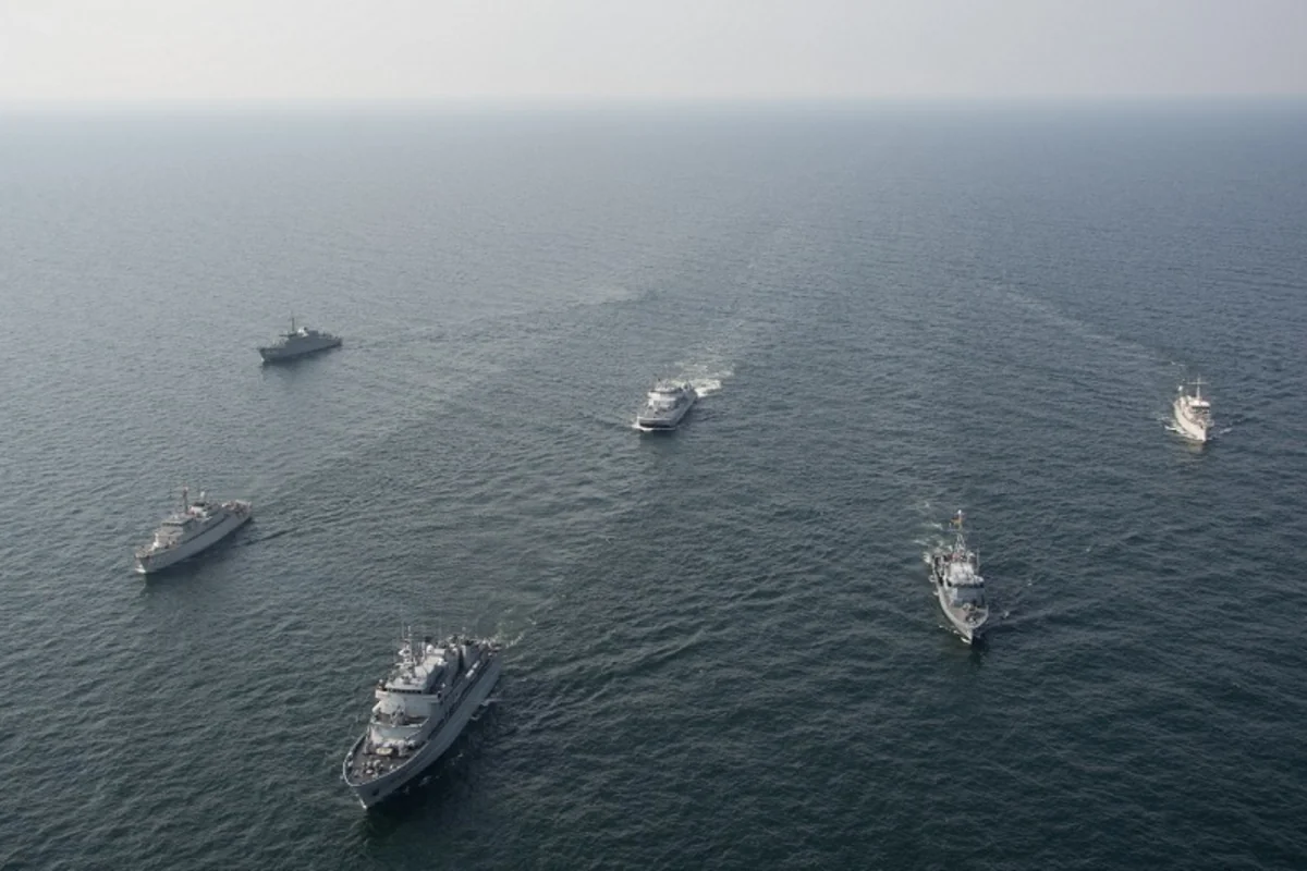 NATO gəmiləri Litvanın Klaypeda limanına daxil olub