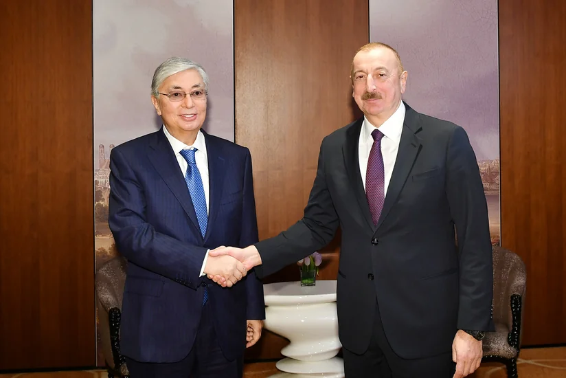 İlham Əliyev Kasım-Jomart Tokayevi Azərbaycana rəsmi səfərə dəvət edib