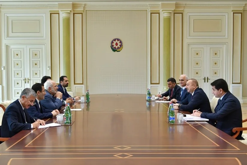 Президент Ильхам Алиев принял министра иностранных дел Ирана