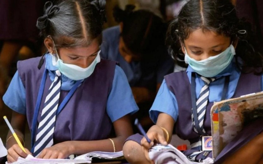  Hindistanda koronavirus səbəbindən məktəblər və digər müəssisələr bağlanacaq 