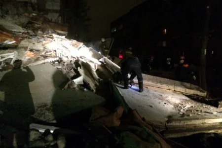 ​Rusiyada yaşayış binası uçub, ölən və yaralananlar var