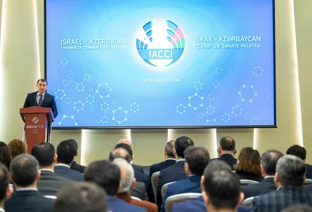 Vergilər naziri İsrailin iş adamlarını Azərbaycanda fəaliyyətini genişləndirməyə çağırıb