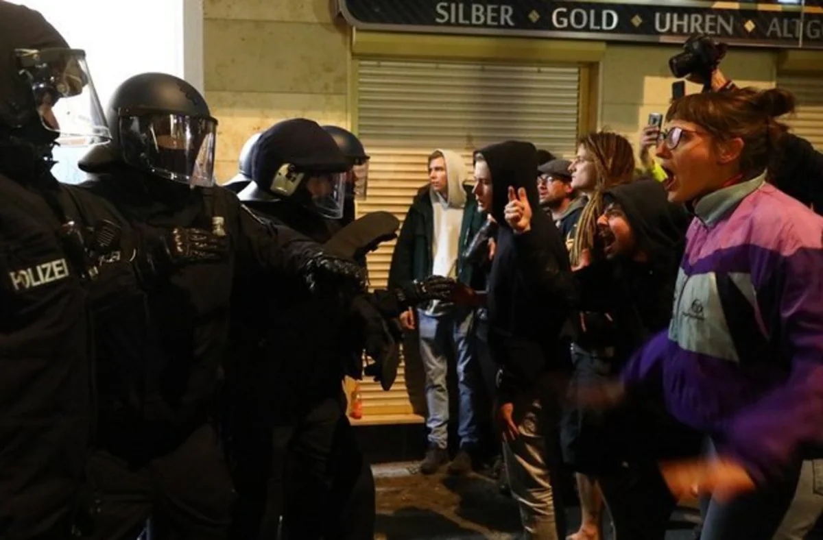 В Берлине на первомайской акции задержали 100 человек