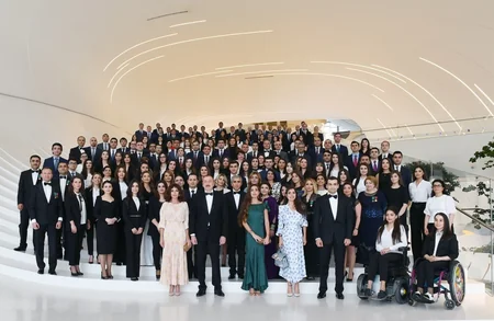 Solemn ceremony to mark Heydar Aliyev's birthday held in Baku - PHOTO