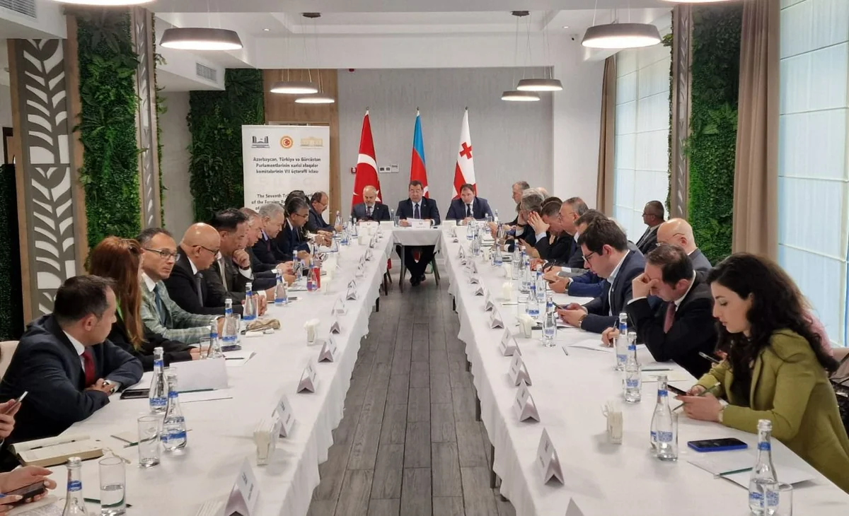 Şuşada Azərbaycan Türkiyə və Gürcüstan parlamentarilərinin iclası keçirilib