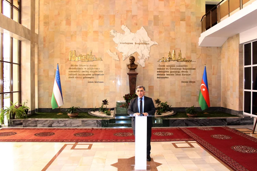 Özbəkistanda Ulu Öndər Heydər Əliyevin anım günü ilə əlaqədar mərasim keçirilib