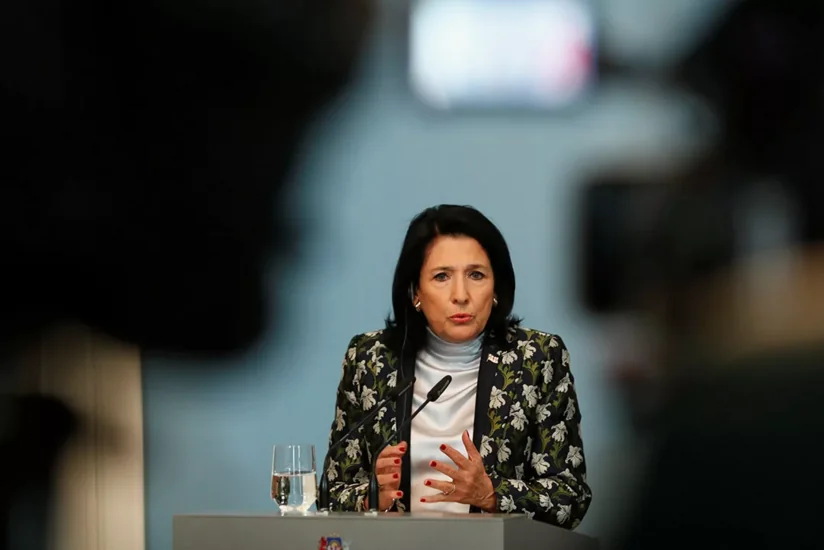 Zurabişvili saxtakarlıqdan danışanda dediyi “erməni karuseli”nə aydınlıq gətirib