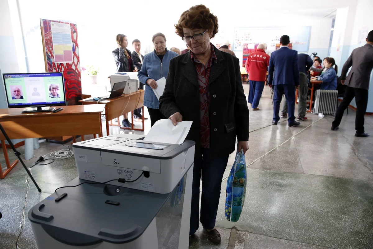 Qırğızıstanda prezident seçkilərinin vaxtı məlum oldu