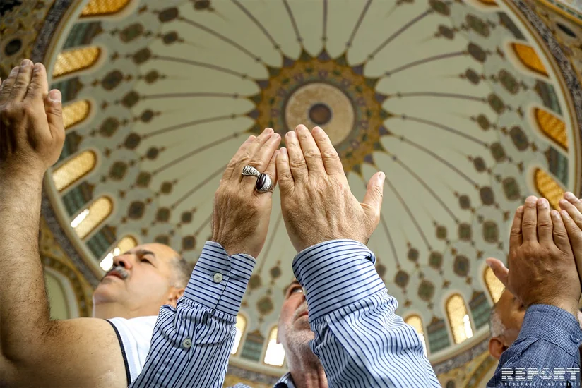16 июня в мечетях Азербайджана будет совершен праздничный намаз