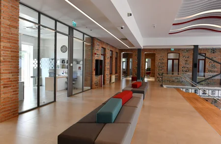 İlham Əliyev Qazax Müəllimlər Seminariyası ADA Universiteti Qazax Mərkəzində yaradılan şəraitlə tanış olub - YENİLƏNİB