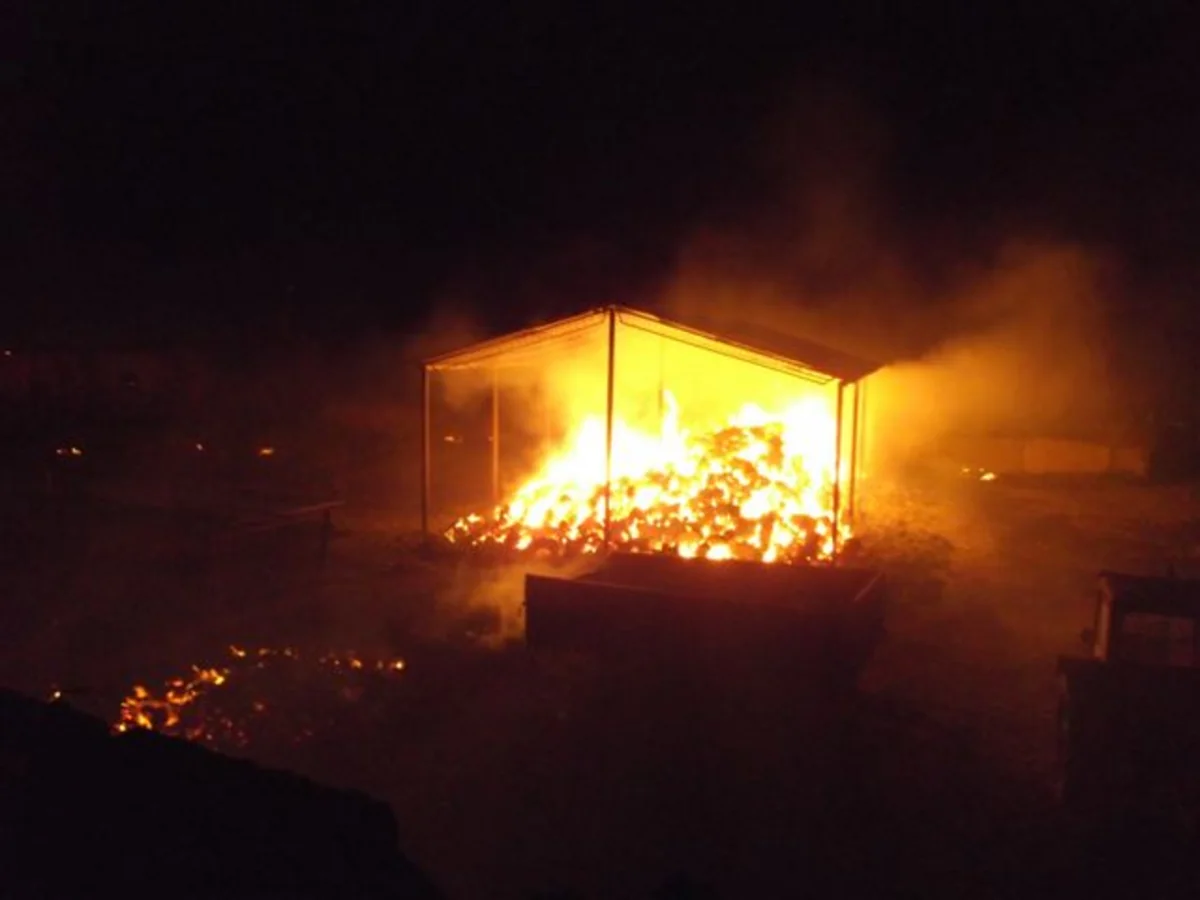 ​Binədə sexdə yanğın nəticəsində toyuqlar tələf olub