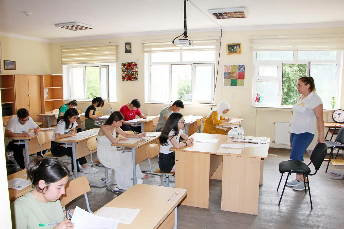 II ixtisas qrupu üzrə ali məktəblərə qəbul imtahanı keçirilib - YENİLƏNİB