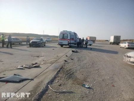 Siyəzəndə qadın sürücü qəza törədib, yaralananlar var - FOTO