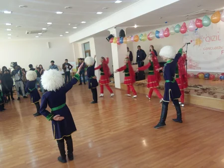 ​Mingəçevirdə “Qızıl Payız” gənclərin yaradıcılıq festivalı keçirilir