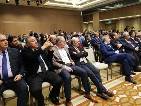 Diaspor Komitəsi Türkiyədəki azərbaycanlılarla görüşüb