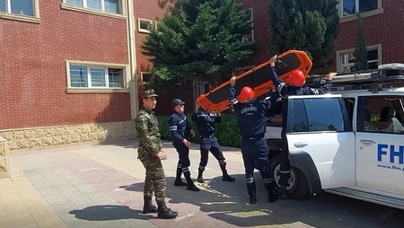 FHN-in Qarabağ Regional Mərkəzi orta məktəbdə təlim keçirib