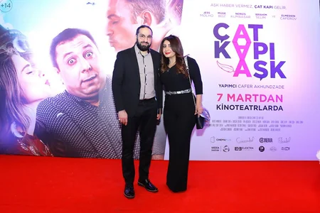“Çat Kapı Aşk” filminin qala-gecəsi olub