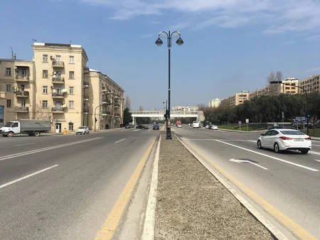 Bakının Nobel prospektində və Zığ şosesində yeni sola və geriyə dönmə yerləri yaradılıb